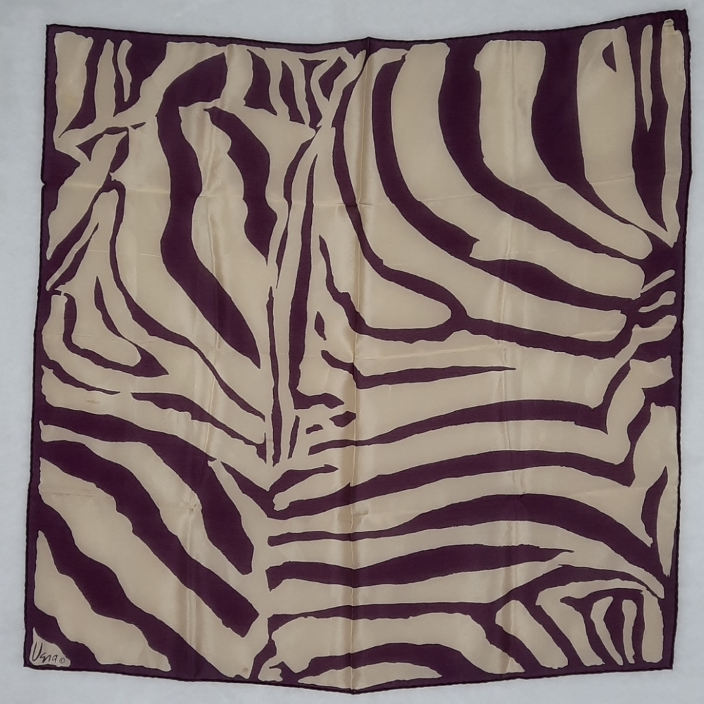 20 inch Vera Neumann Vintage Silk blend scarf